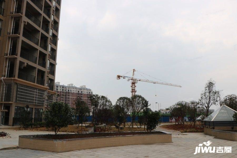 隆源尊城水岸实景图40