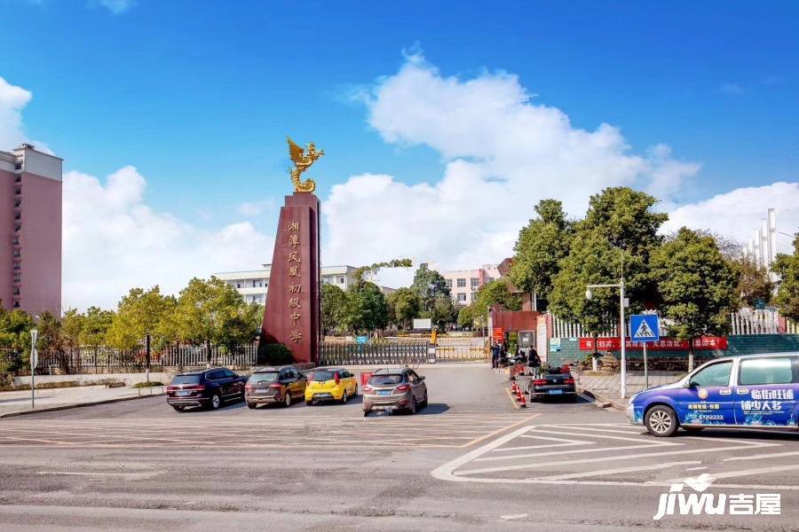 银港国际配套图5